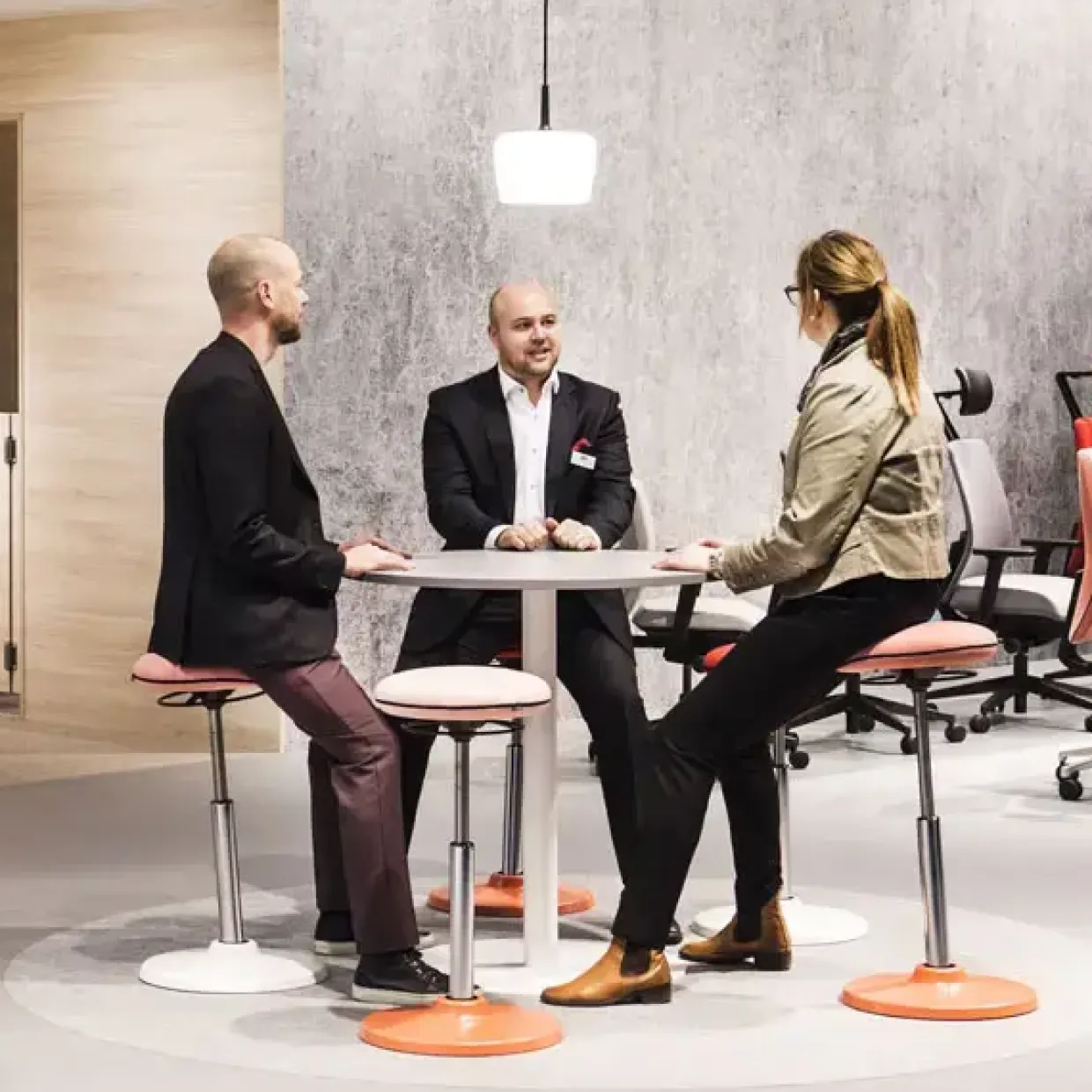 Balancestol Savo Joi Hvid understel