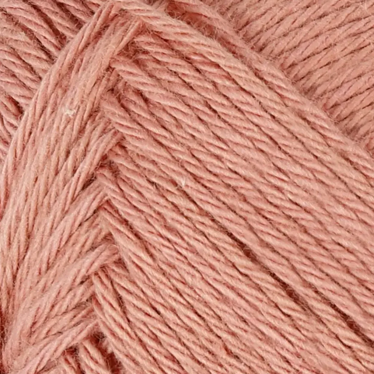 Bomuldsgarn længde 170 meter 8|4 gammel rosa - 50 gram
