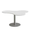 Bord Amöba 1005, 1200x1500 mm, Højde 720 mm, Hvid laminat, Alu stel