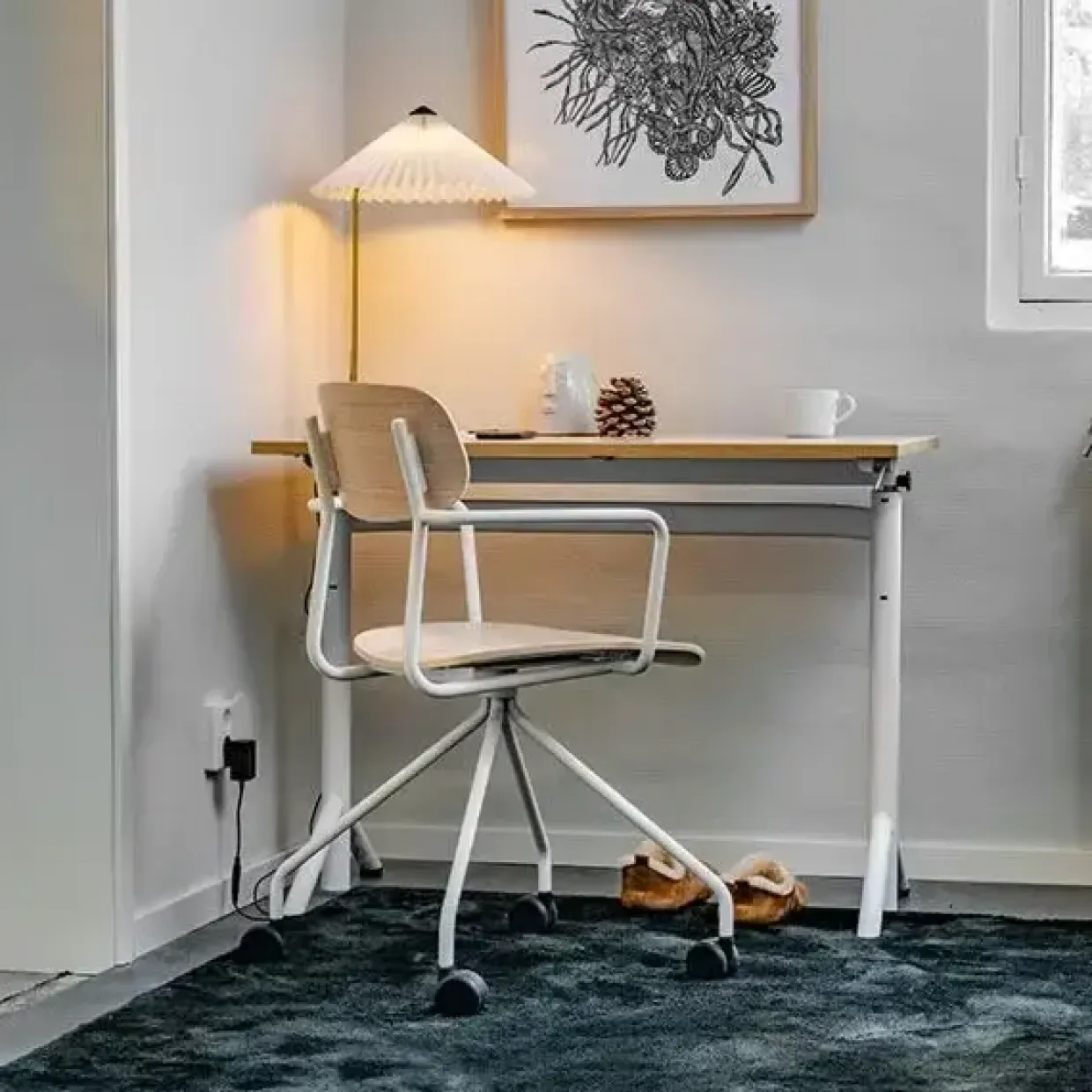 Elevbord Atlas 1132, 700x600mm, eg højtrykslaminat, hvidt stel
