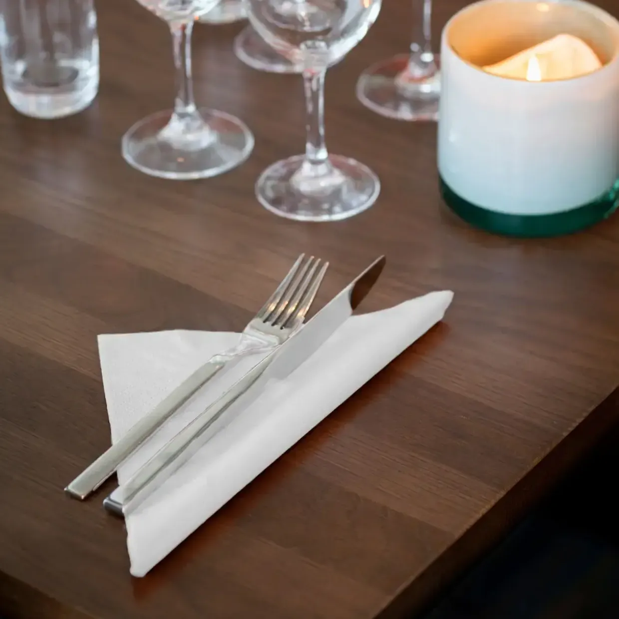 Frokostserviet Tork Advanced 477149 2-lags 1/4 fold 33x33cm hvid - 2000 stk