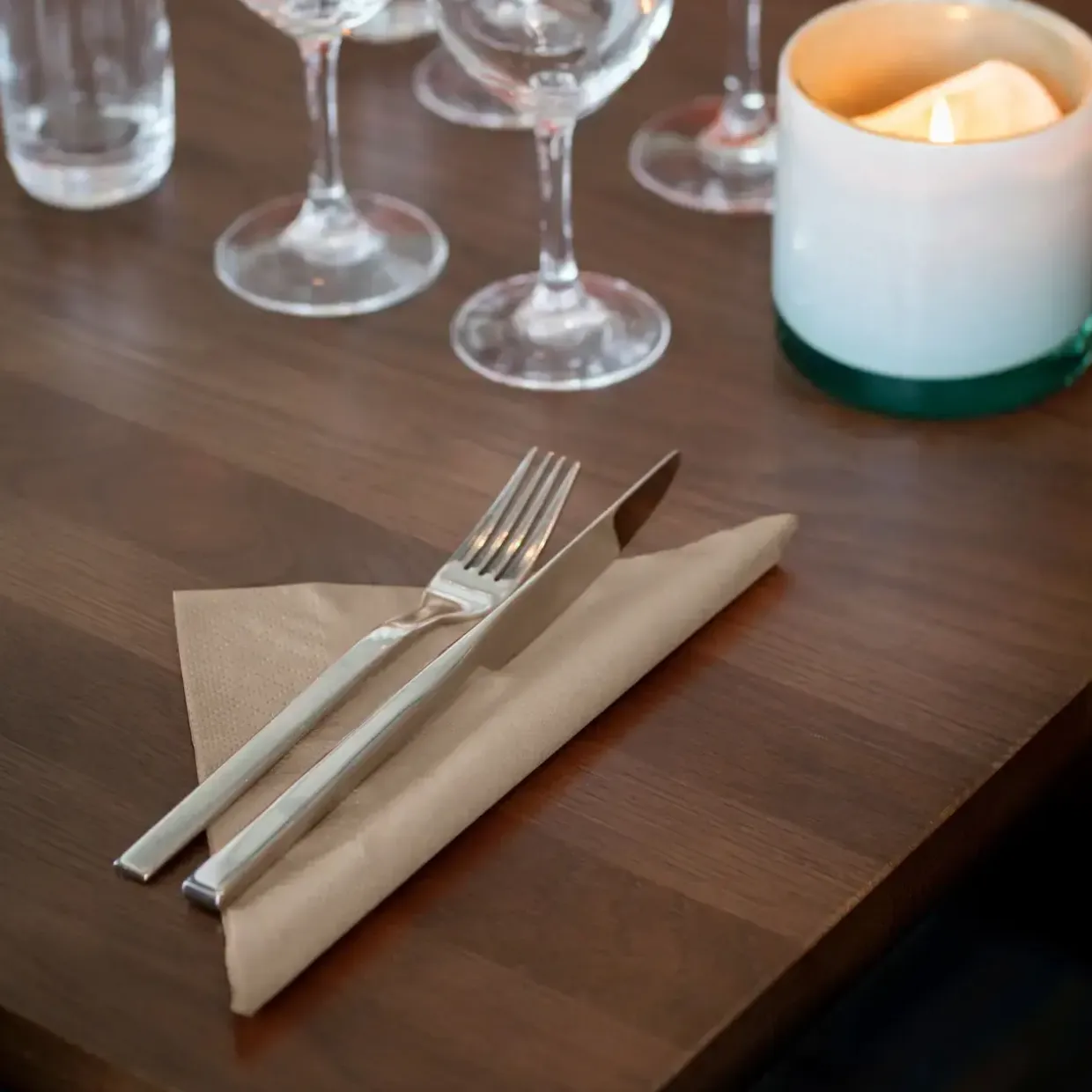 Frokostserviet Tork Advanced 477350 - 2-lags 1|4 fold 33x32,5cm natur - 2000 stk