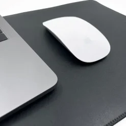 MacBook sleeve Philbert Ultra Slim incl strap 13'' sort