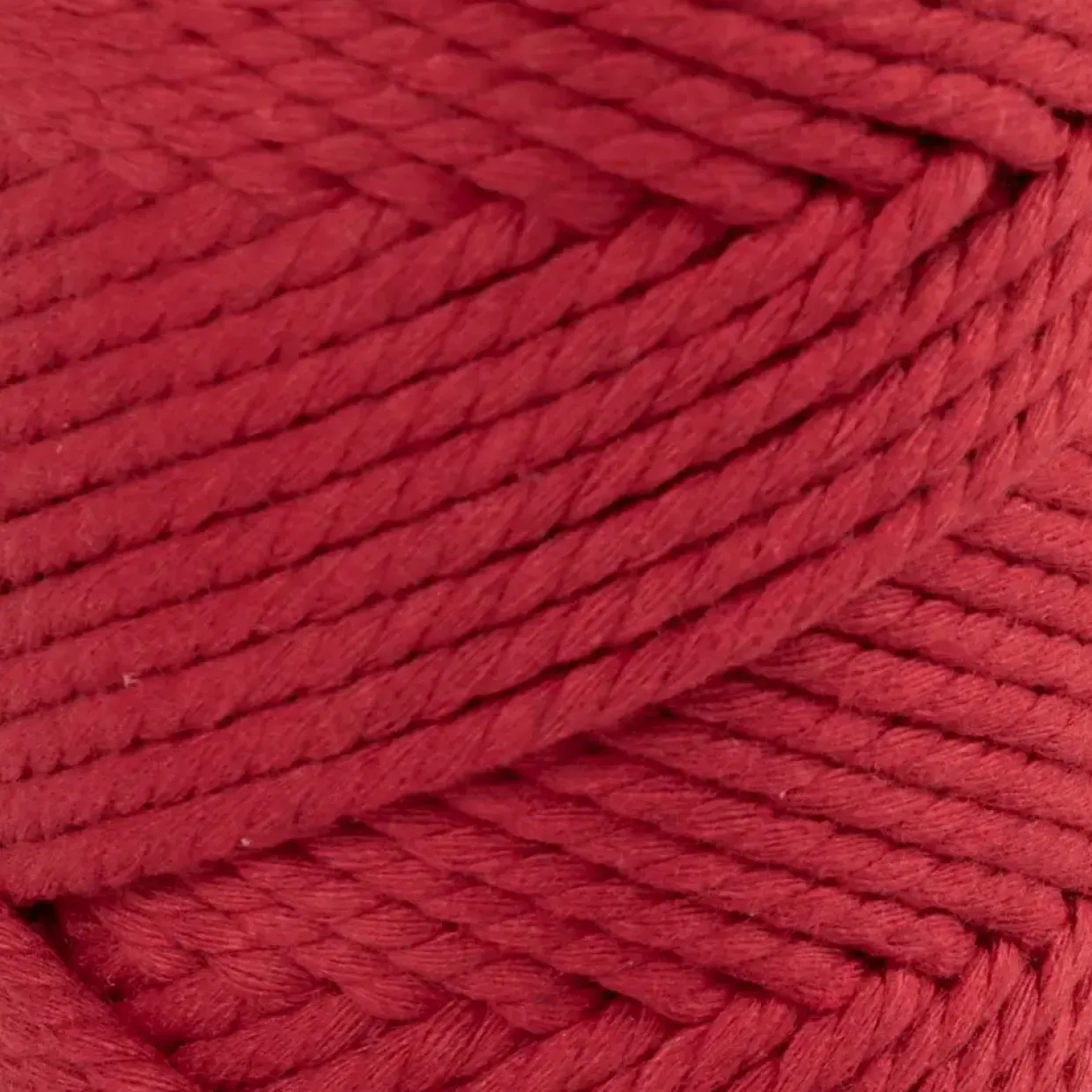 Macramé snor L: 55 m diam. 4 mm rød 330 g