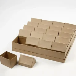 Papæsker formet som hus 6 x 8,5 cm Højde 10,5 cm - 20 stk