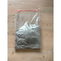 Plastikpose med tapelukning 350x460+50x0,035mm klar 100stk