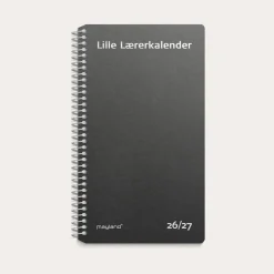 Studie Lille Lærerkalender 172 x 110mm - matsort genbrugskarton spiral 2026/2027 - 27814000